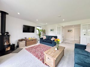 Photo 18- click for photo gallery